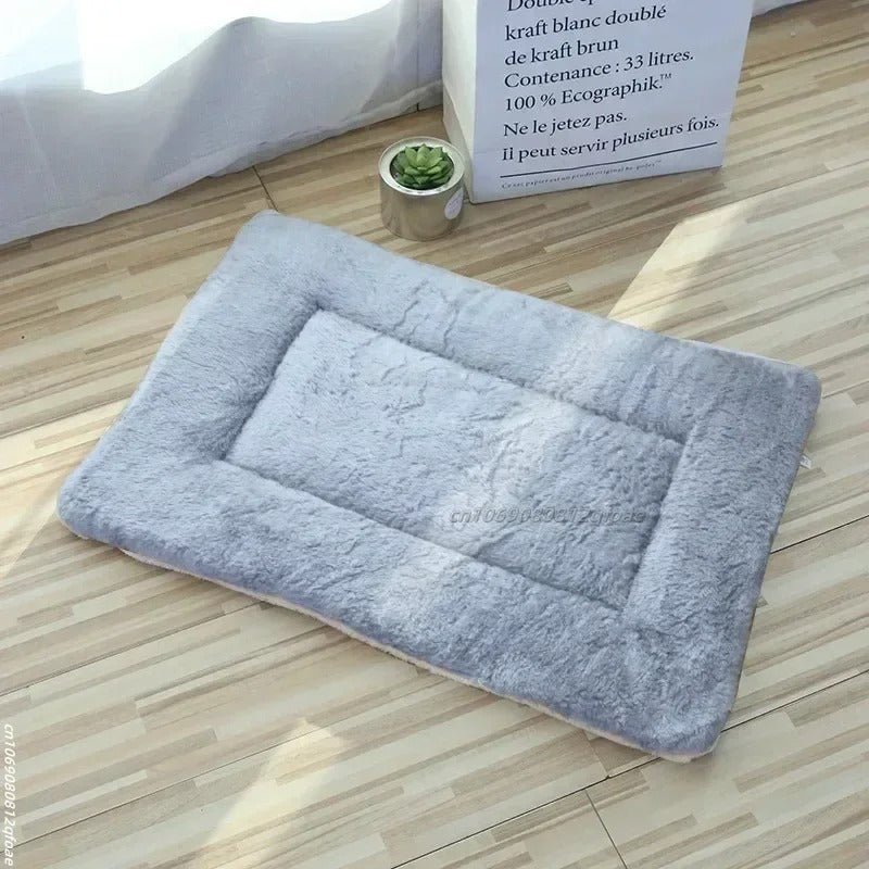 Coussin pour chat gris uni