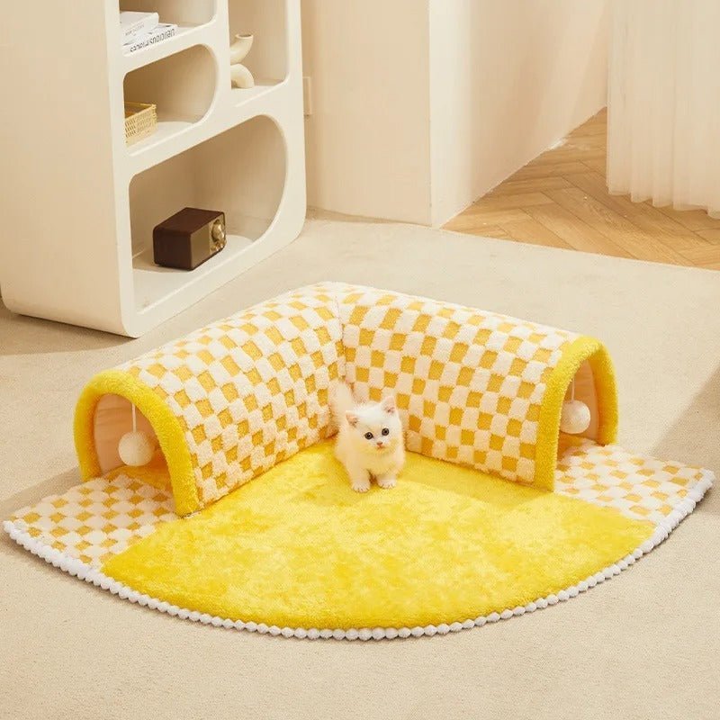 Coussin pour chat tunnel jaune