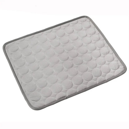 Coussin tapis pour chat rafraichissant argent