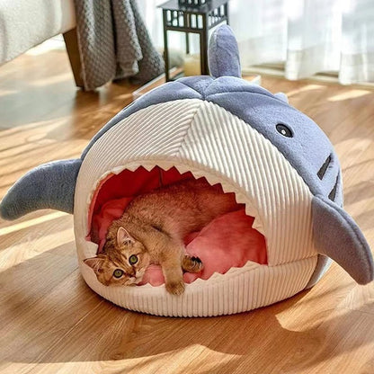 Maison pour chat en forme de requin pour le sommeil