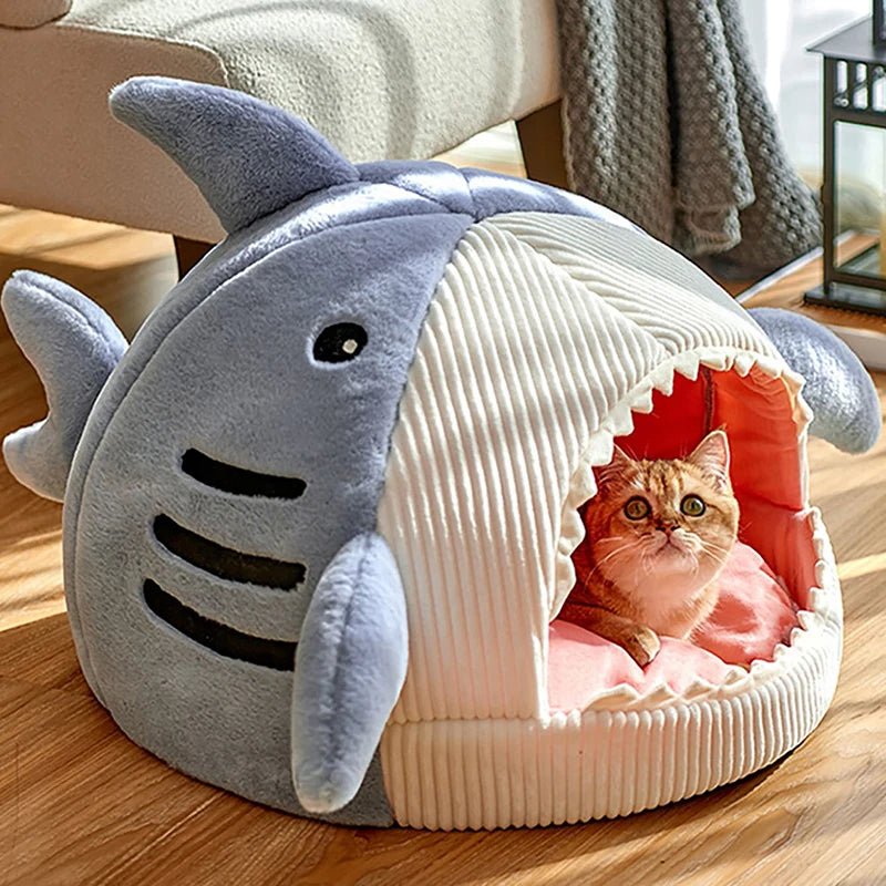 Maison pour chat en forme de requin pour repos