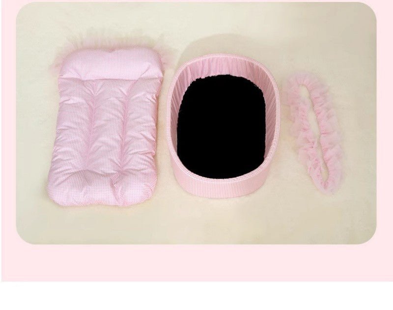 Panier pour chat Pacha en trois pièces, coussin fond et dentelle 